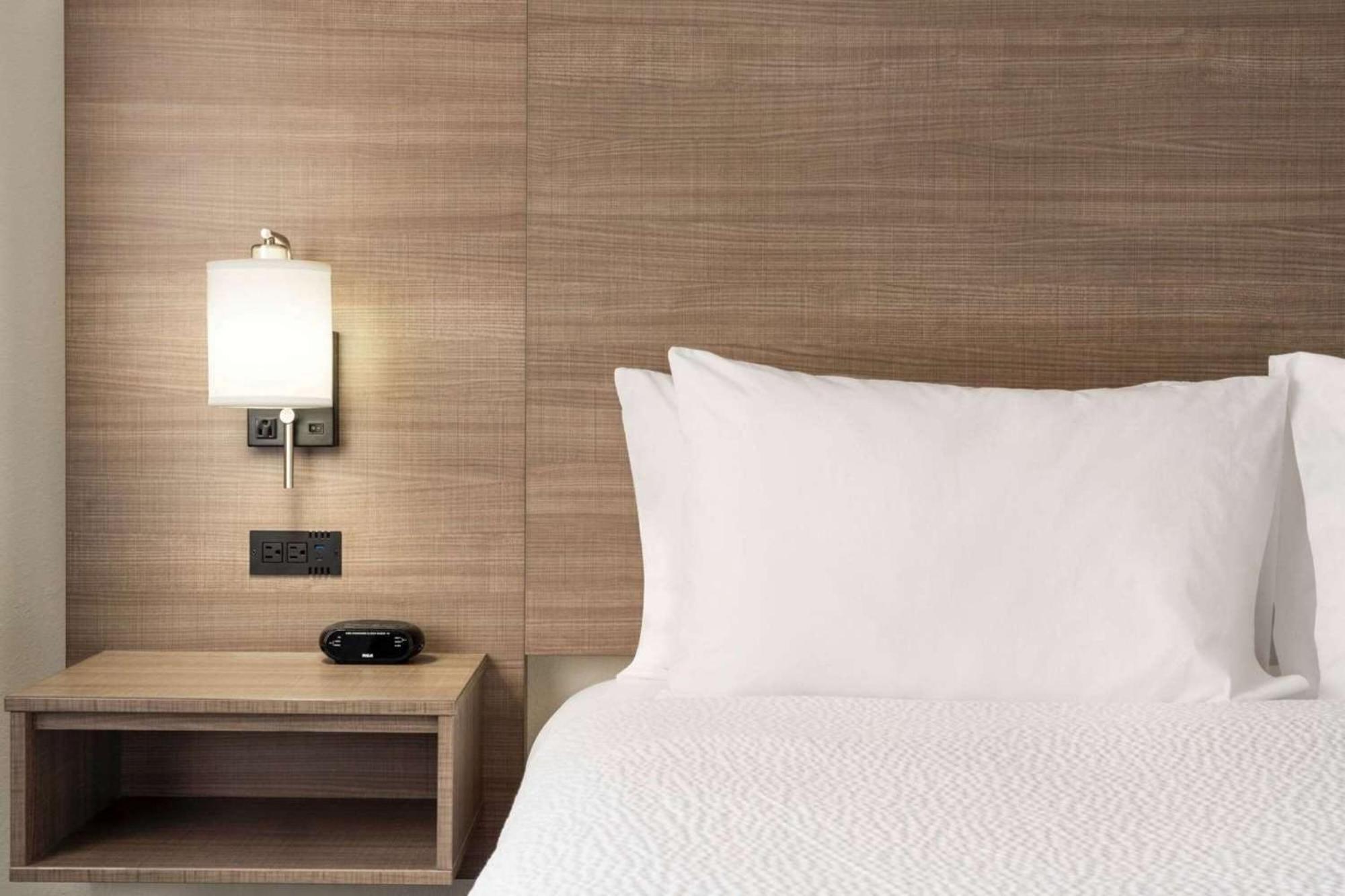 Best Western Helena - Capitol Hotel Bagian luar foto